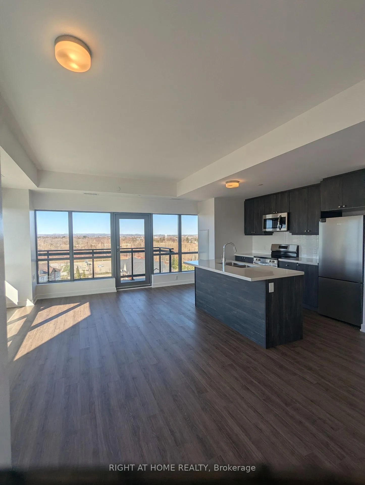 Photo 2 of Unit 1108, 55 Clarington Boulevard, Clarington, Bowmanville — HOMEH