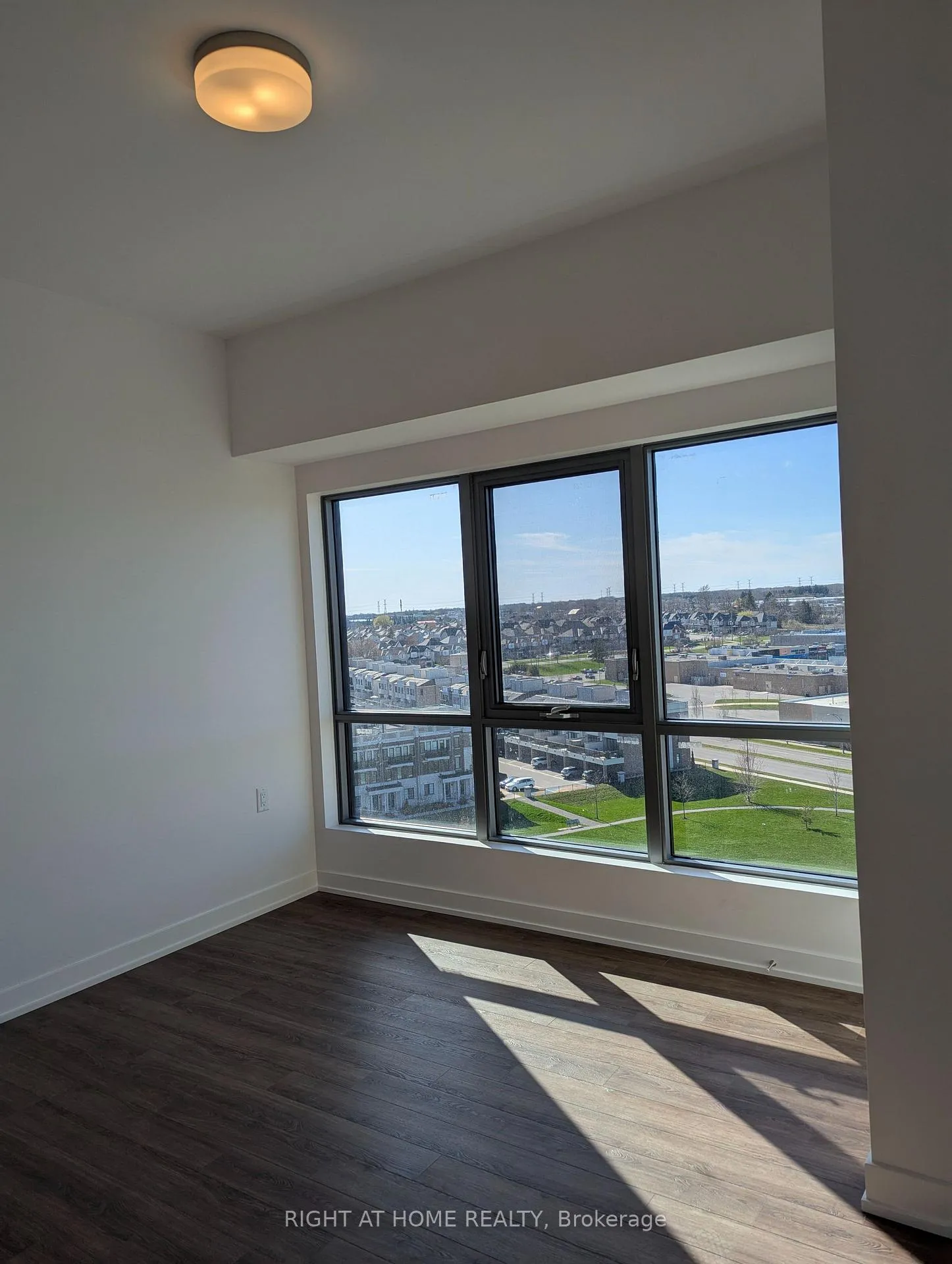 Photo 11 of Unit 1108, 55 Clarington Boulevard, Clarington, Bowmanville — HOMEH