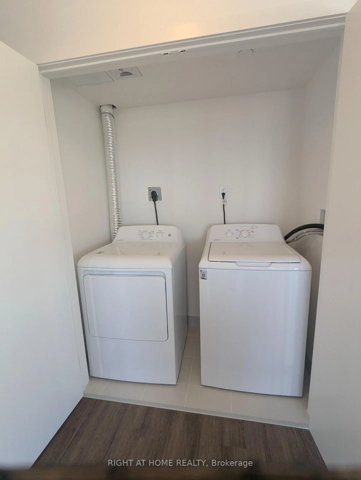 Photo 22 of Unit 1108, 55 Clarington Boulevard, Clarington, Bowmanville — HOMEH