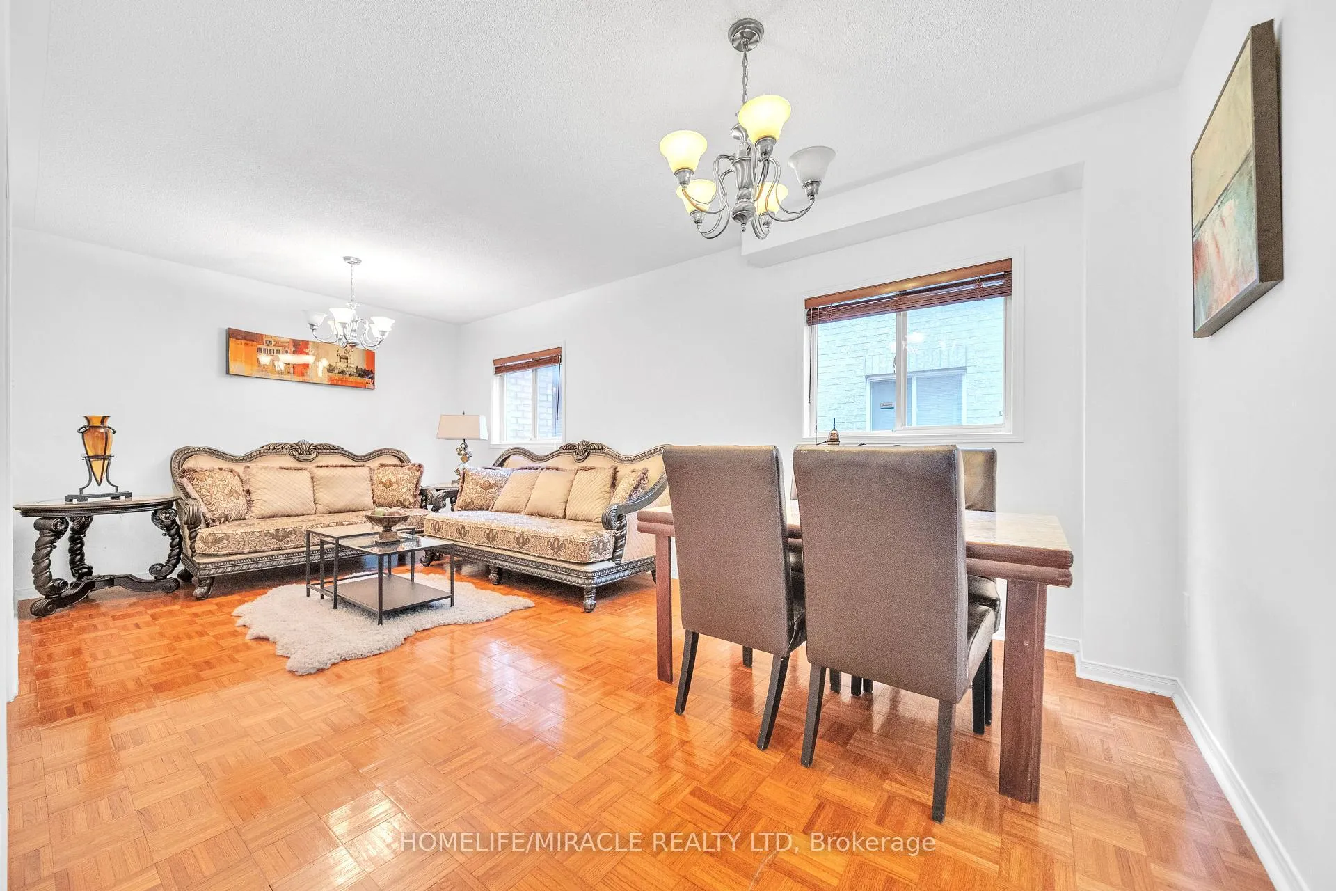 Photo 8 of 19 Culture Crescent, Brampton, Fletcher's Creek Village — HOMEH