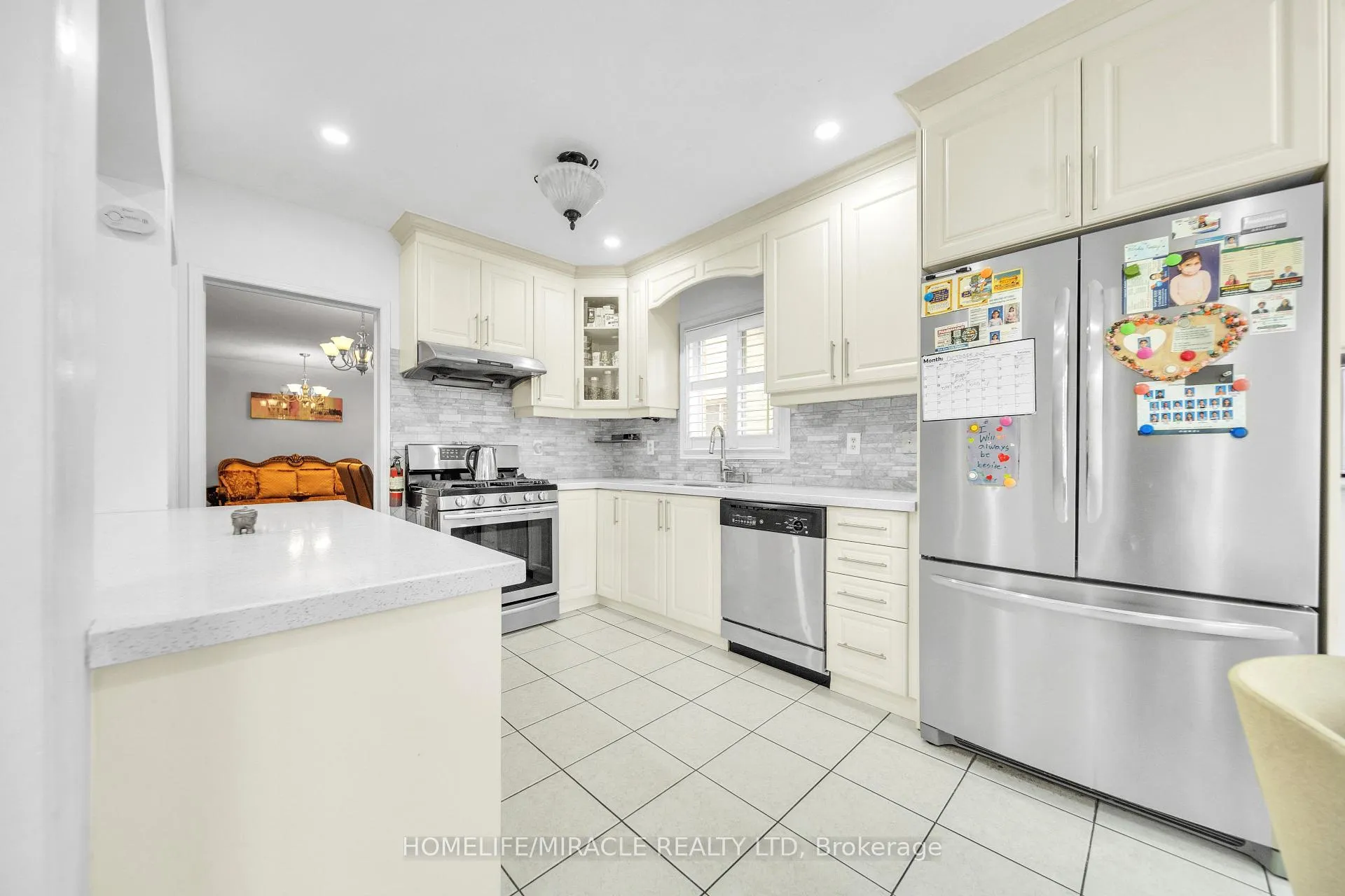 Photo 16 of 19 Culture Crescent, Brampton, Fletcher's Creek Village — HOMEH