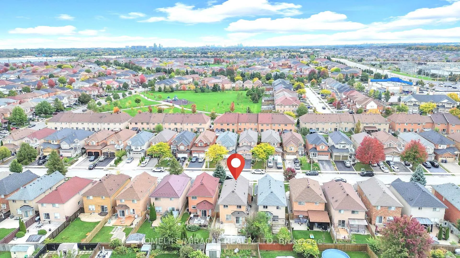 Photo 47 of 19 Culture Crescent, Brampton, Fletcher's Creek Village — HOMEH