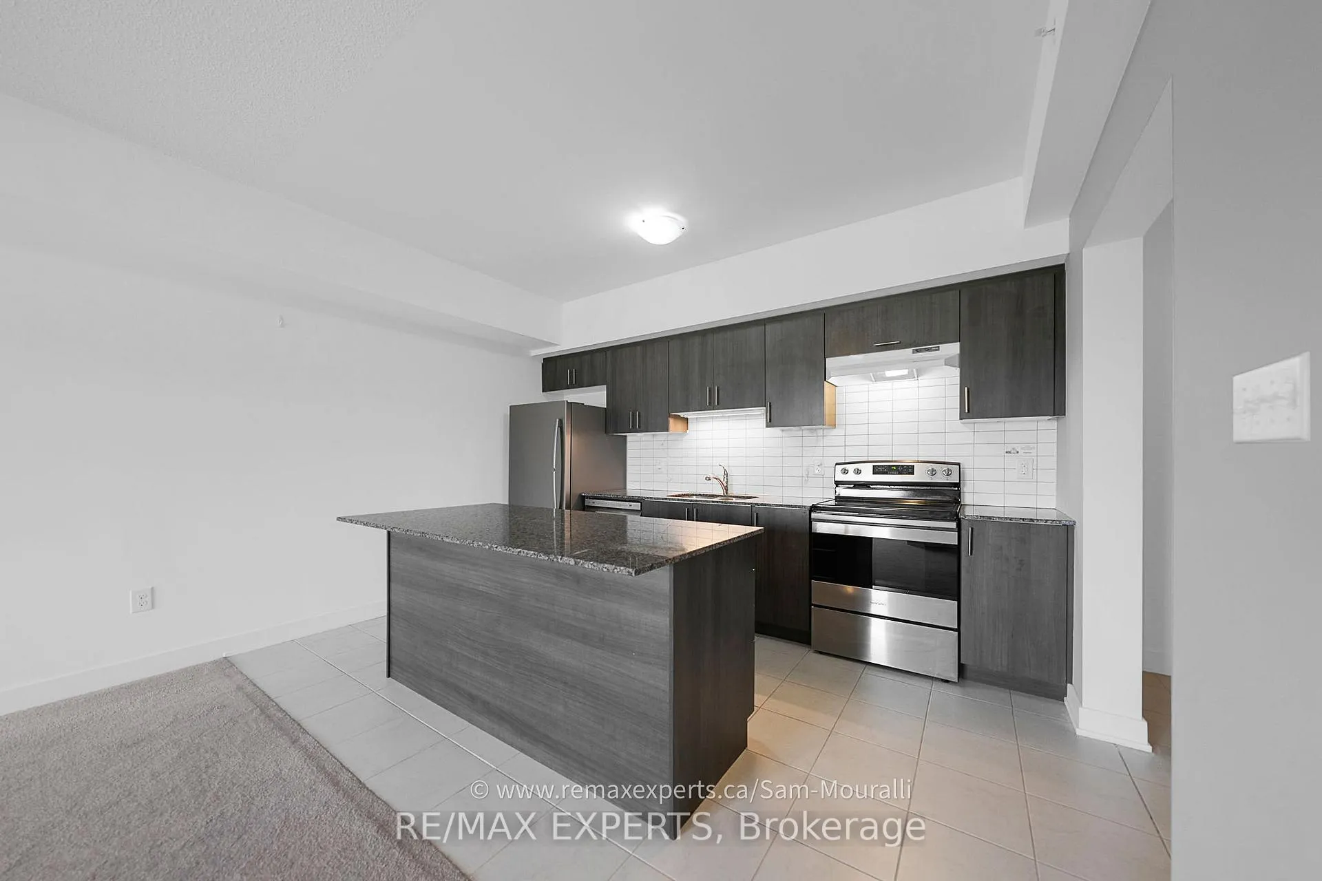 Photo 14 of Unit 207, 6 Spice Way, Barrie, Rural Barrie Southeast — HOMEH