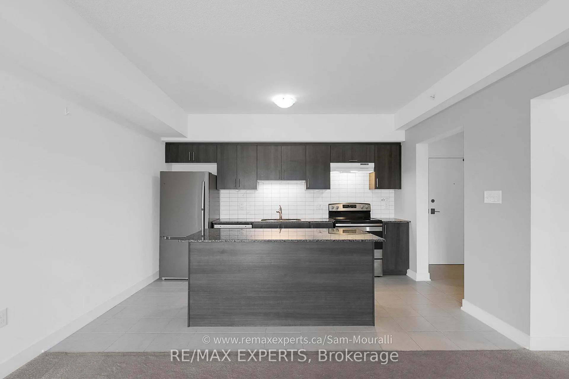 Photo 19 of Unit 207, 6 Spice Way, Barrie, Rural Barrie Southeast — HOMEH
