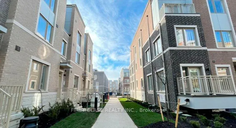 Front of Unit TH143, 31 Almond Blossom Mews