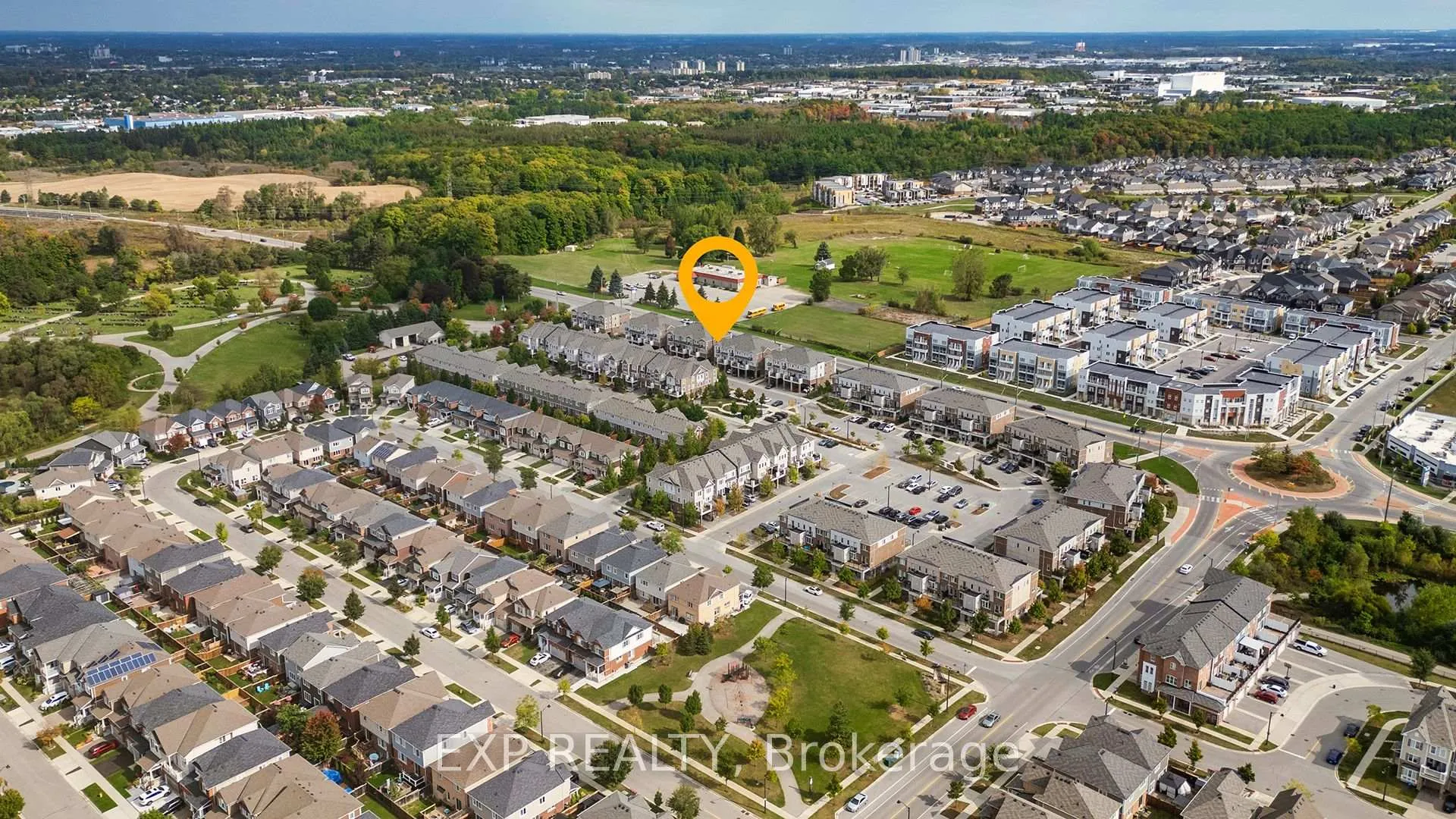 Photo 23 of 577 Goldenrod Lane, Kitchener, Rosenburg — HOMEH