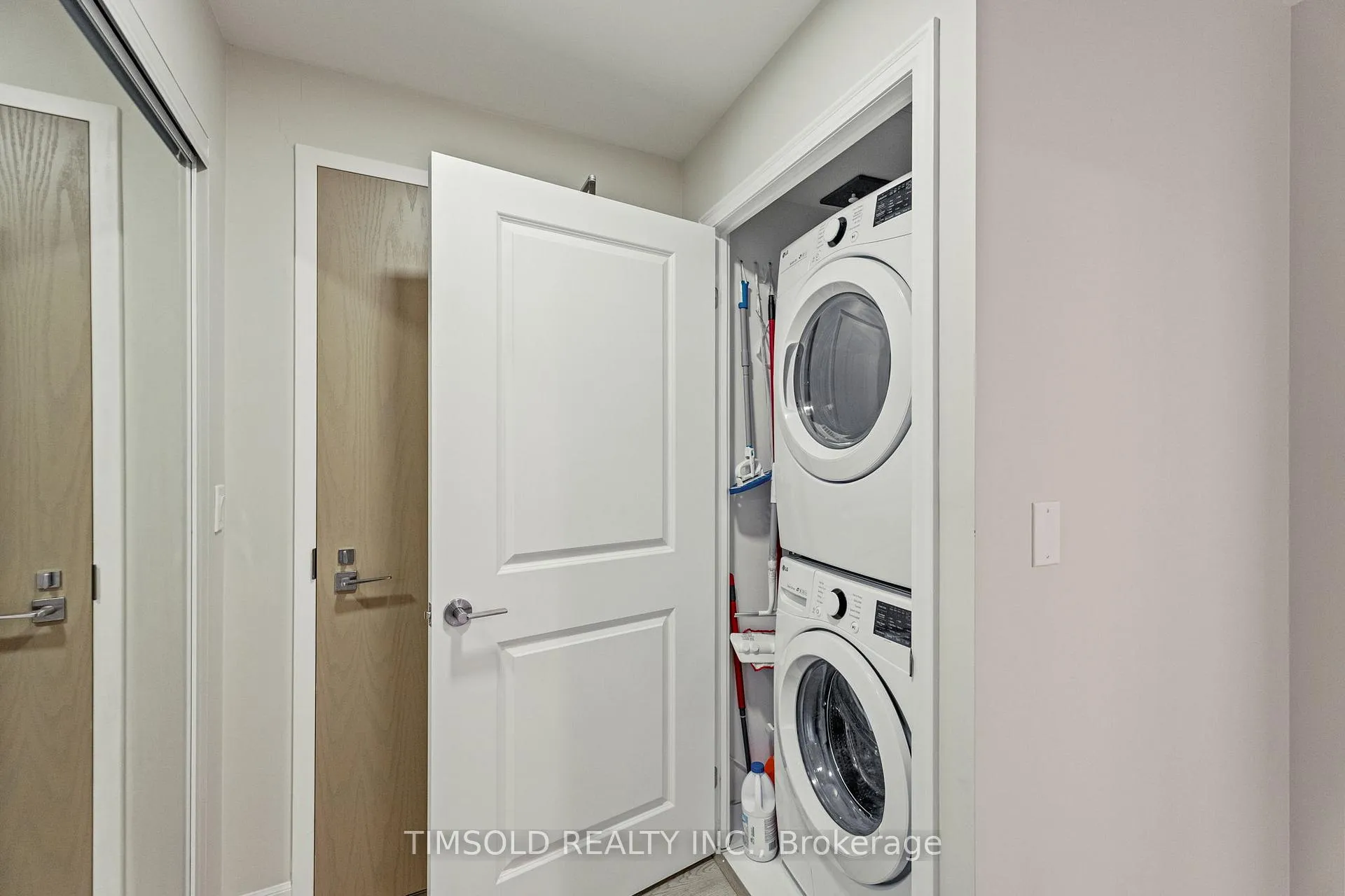 Photo 23 of Unit 722, 10 Rouge Valley Drive W, Markham, Unionville — HOMEH