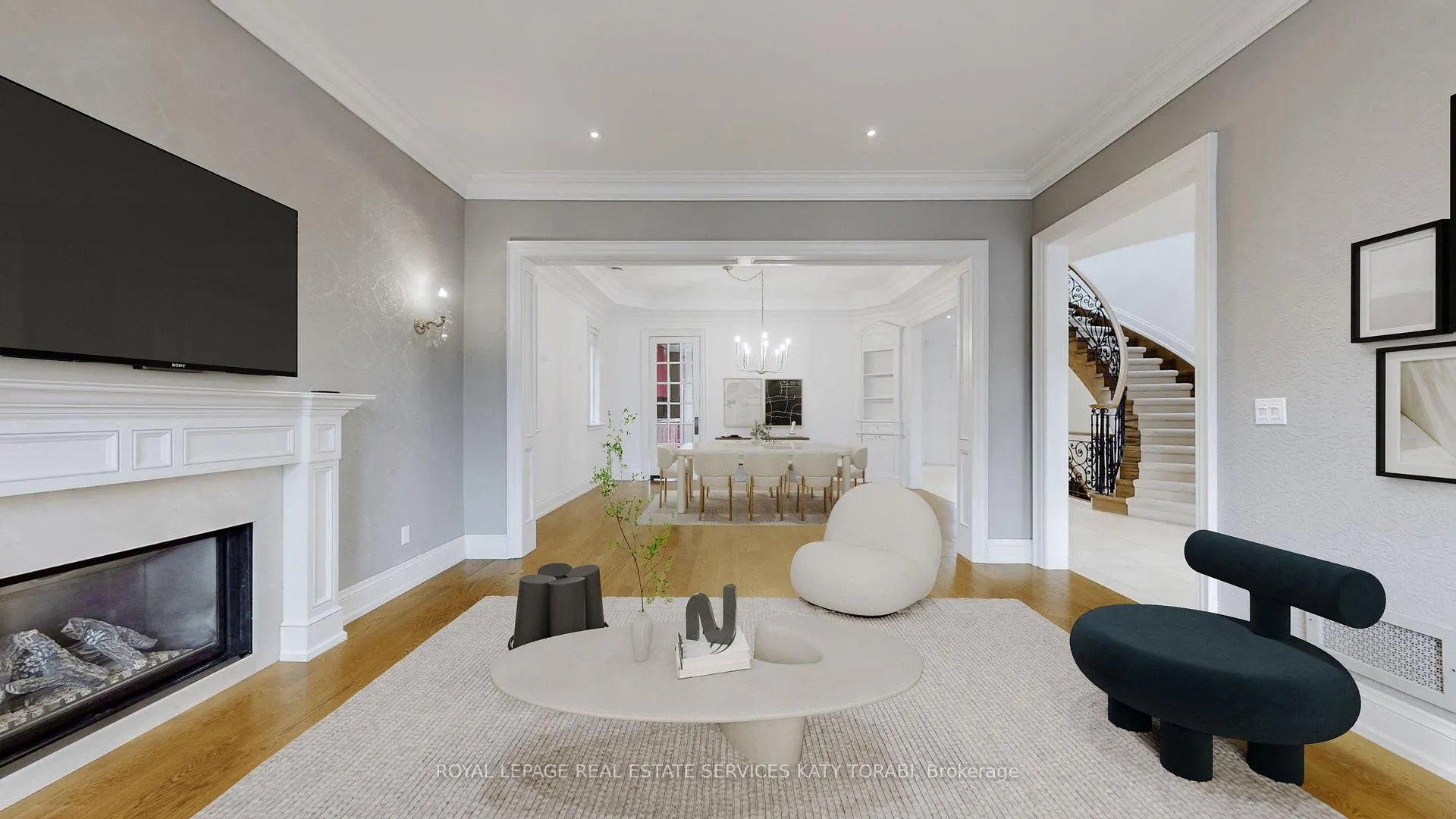 Photo 5 of 467 Cranbrooke Avenue, Toronto, Bedford Park-Nortown — HOMEH