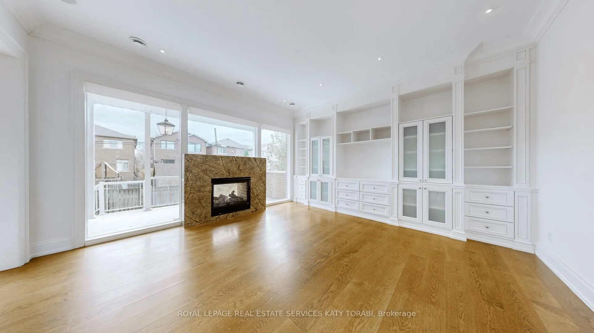 Photo 16 of 467 Cranbrooke Avenue, Toronto, Bedford Park-Nortown — HOMEH