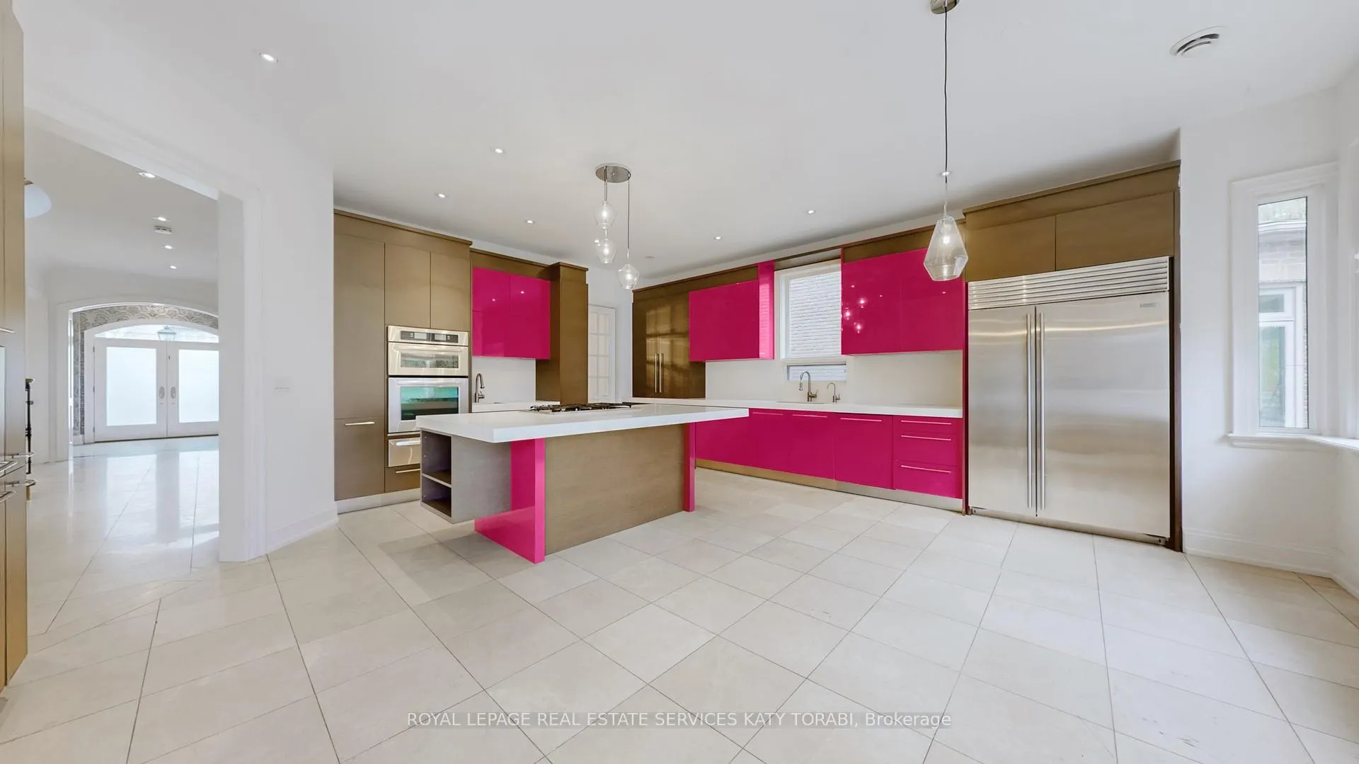 Photo 21 of 467 Cranbrooke Avenue, Toronto, Bedford Park-Nortown — HOMEH