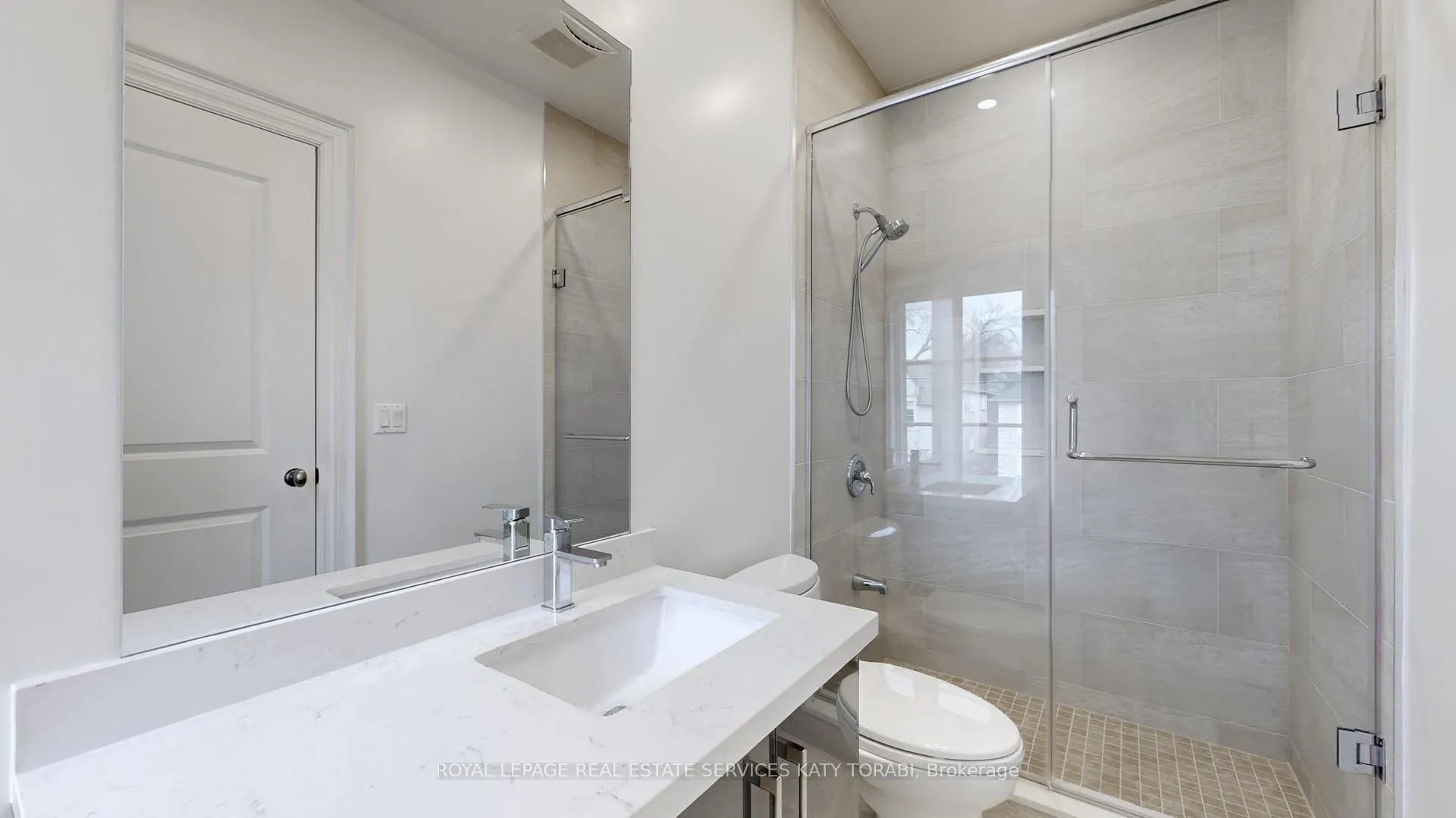 Photo 27 of 467 Cranbrooke Avenue, Toronto, Bedford Park-Nortown — HOMEH