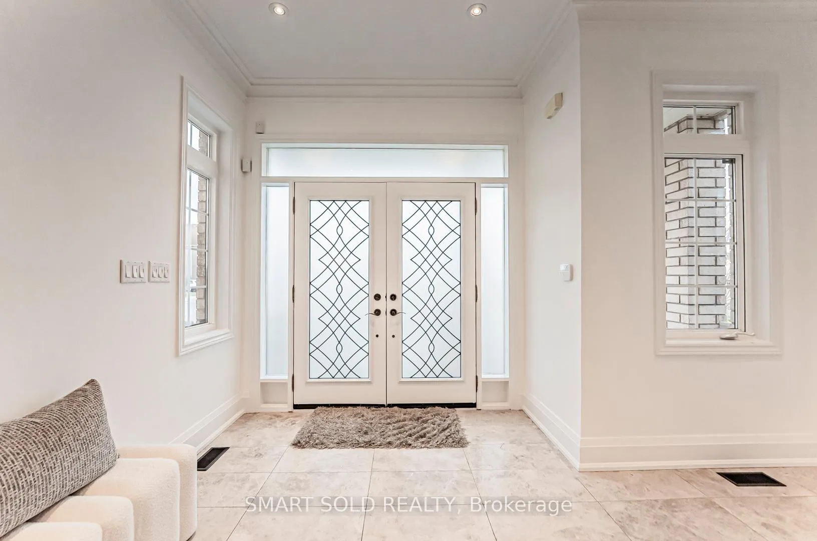 Photo 5 of 193 Autumn Hill Boulevard, Vaughan, Patterson — HOMEH