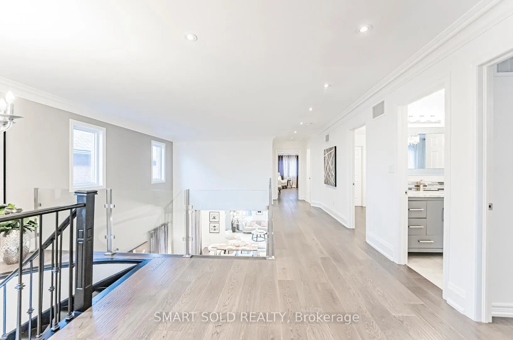 Photo 19 of 193 Autumn Hill Boulevard, Vaughan, Patterson — HOMEH