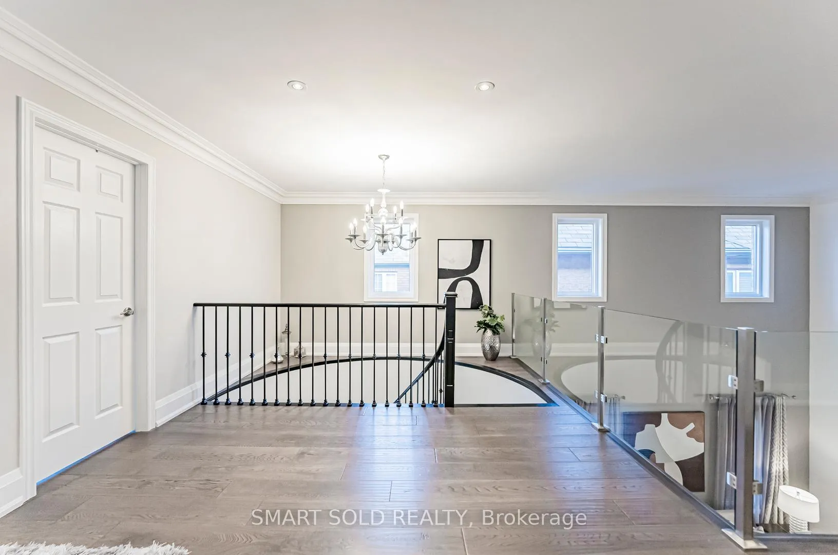 Photo 21 of 193 Autumn Hill Boulevard, Vaughan, Patterson — HOMEH