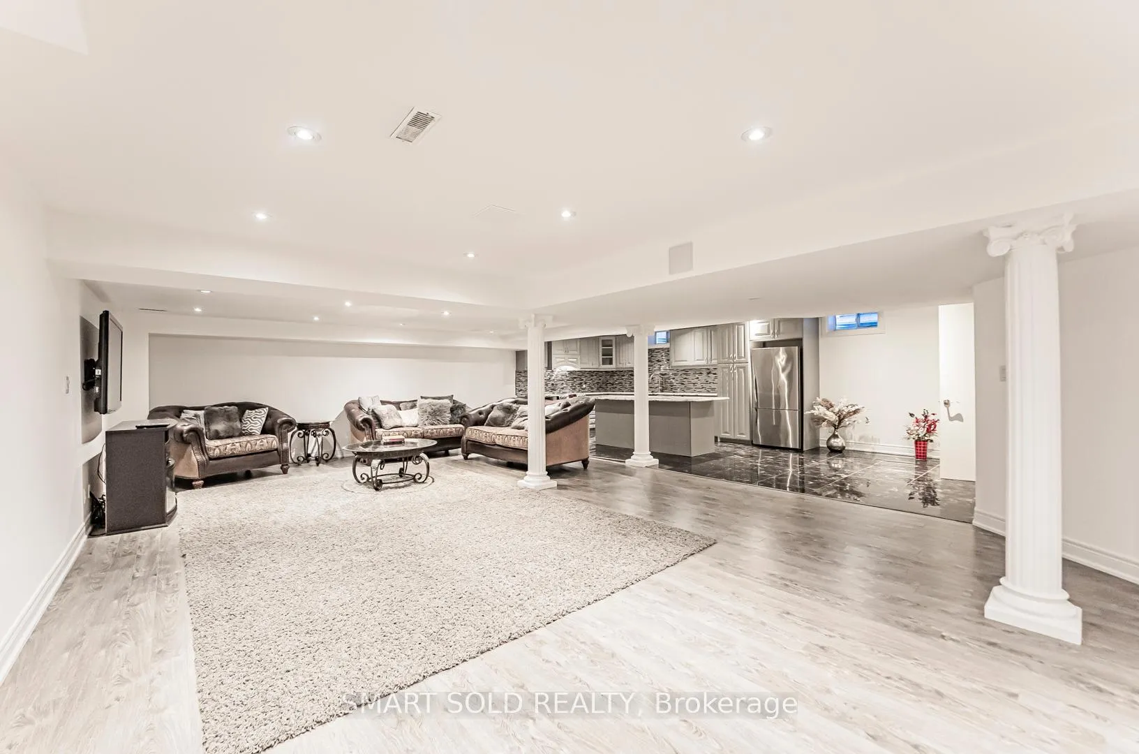 Photo 33 of 193 Autumn Hill Boulevard, Vaughan, Patterson — HOMEH