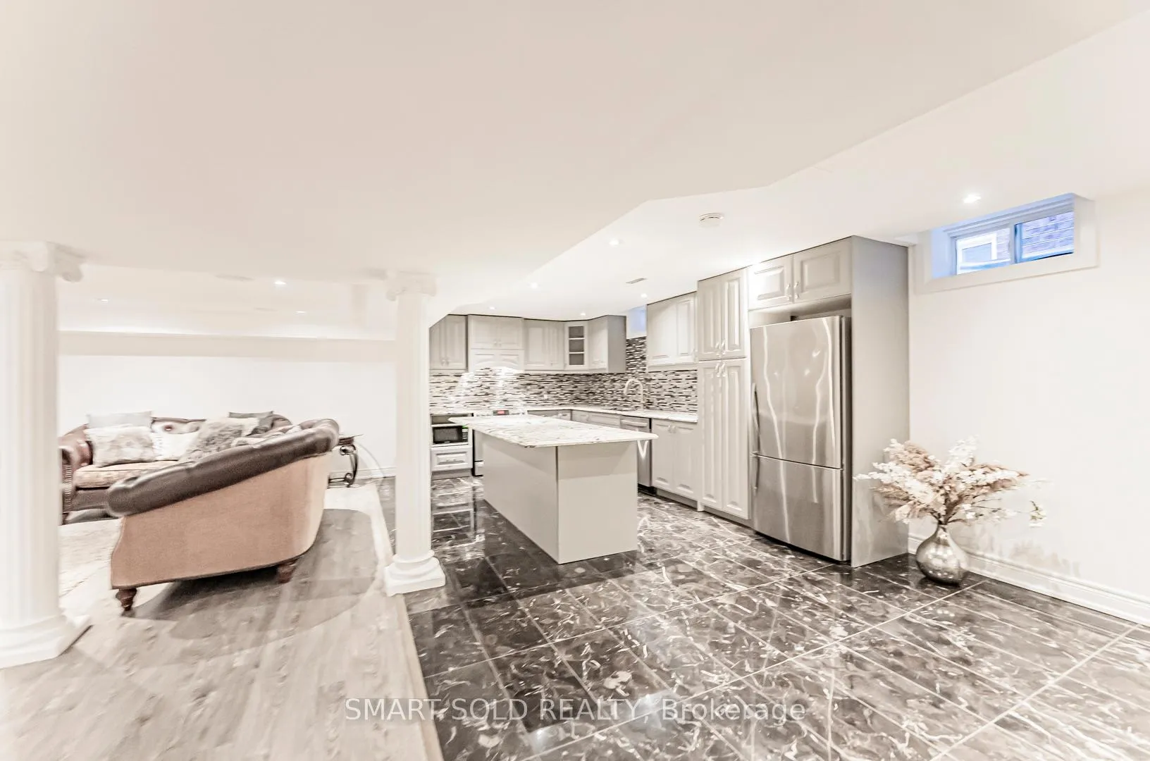 Photo 37 of 193 Autumn Hill Boulevard, Vaughan, Patterson — HOMEH