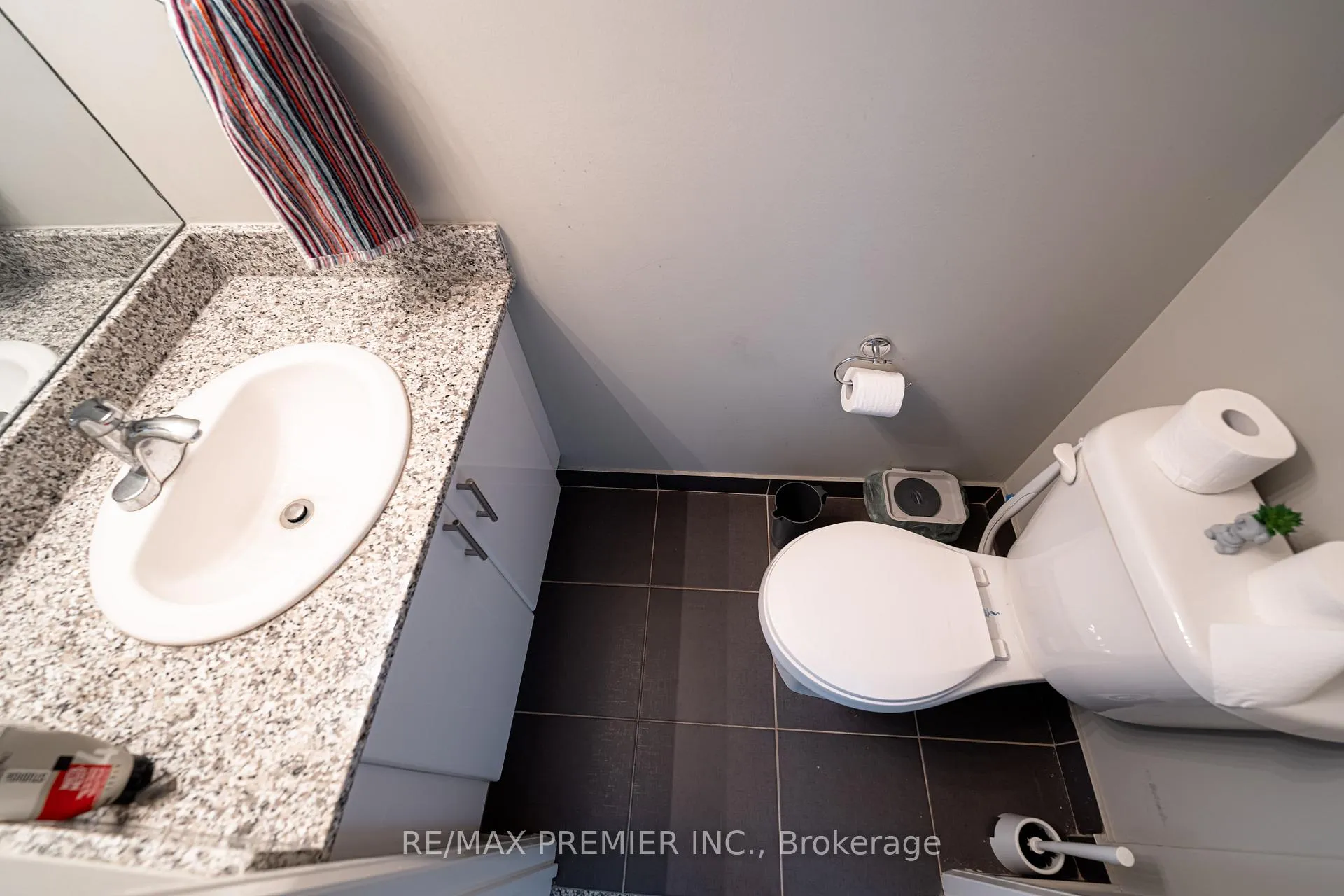 Photo 19 of Unit 3304, 2900 Highway 7, Vaughan, Concord — HOMEH