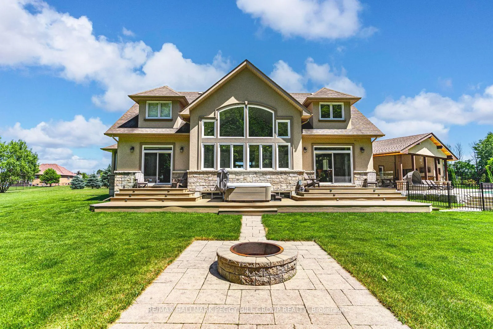 Photo 30 of 2 Sumach Court, Wasaga Beach — HOMEH