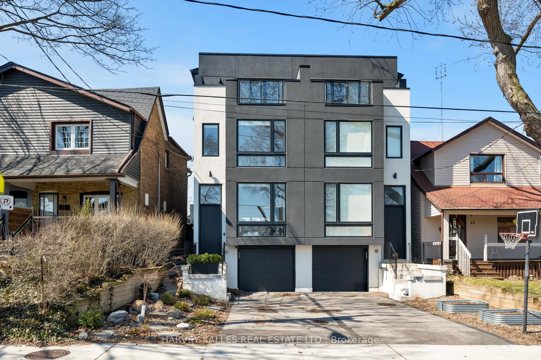 Front of 38 Alameda Avenue