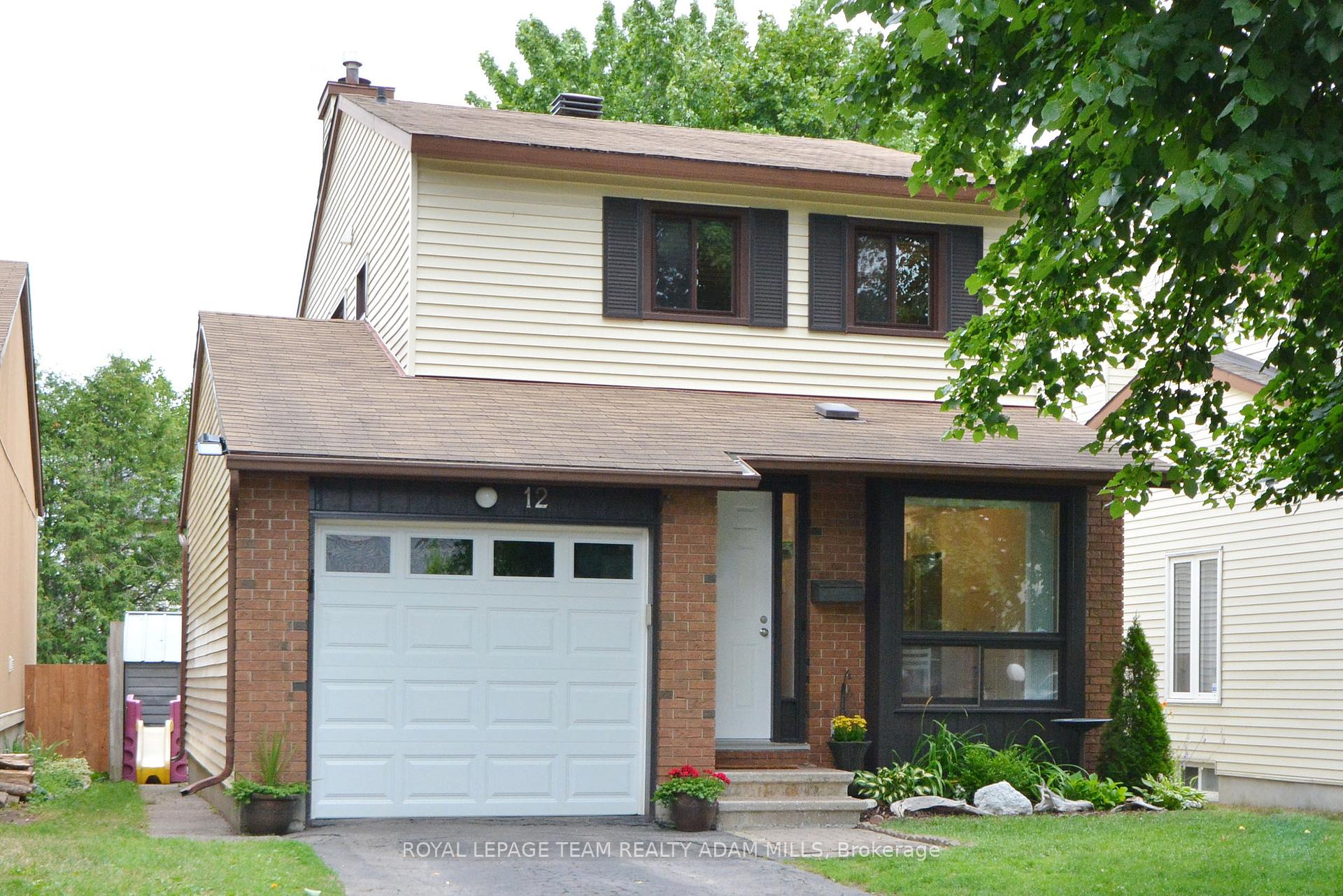 Photo 1 of 12 Aldgate Crescent, Ottawa, Barrhaven - Pheasant Run — HOMEH