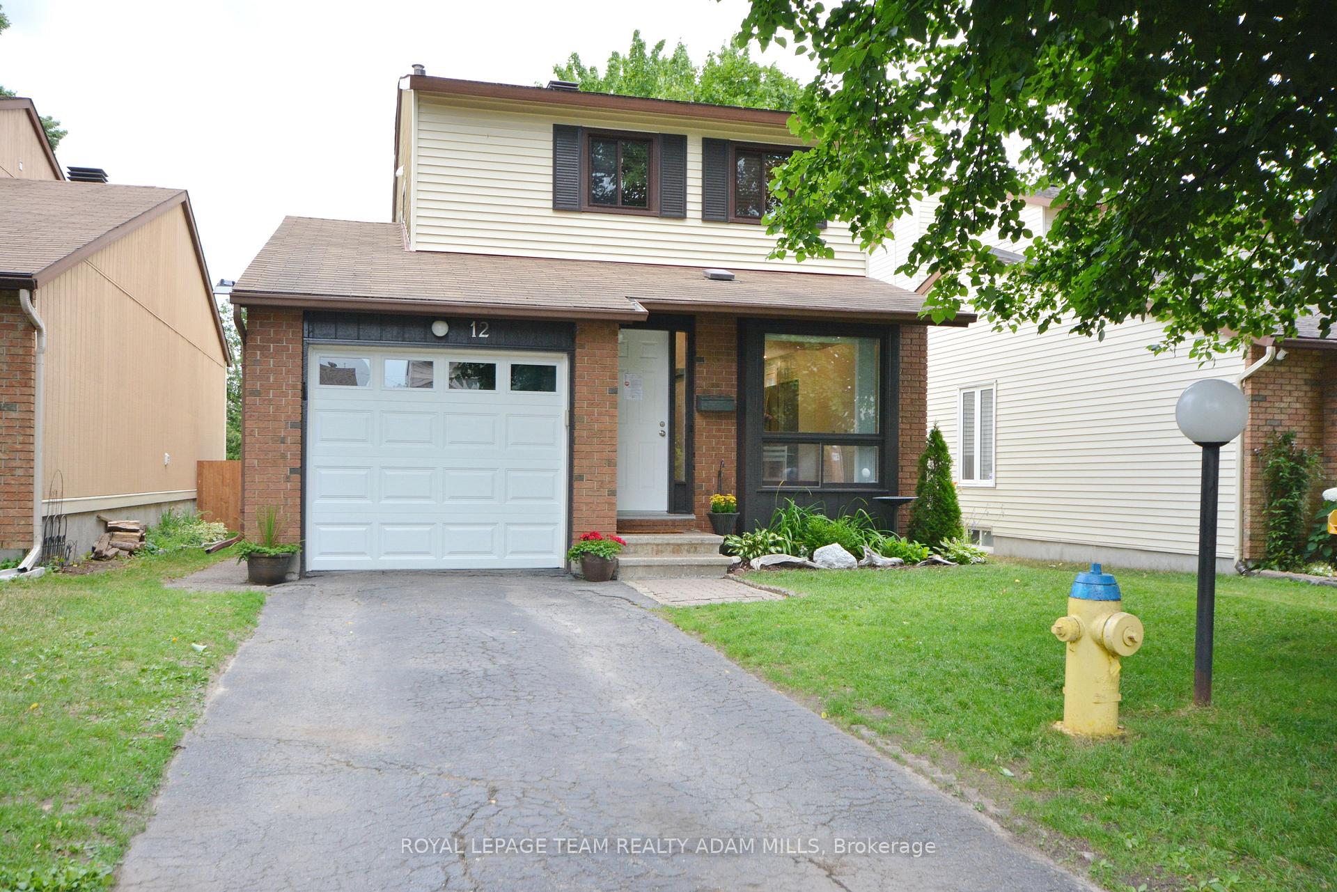 Photo 2 of 12 Aldgate Crescent, Ottawa, Barrhaven - Pheasant Run — HOMEH