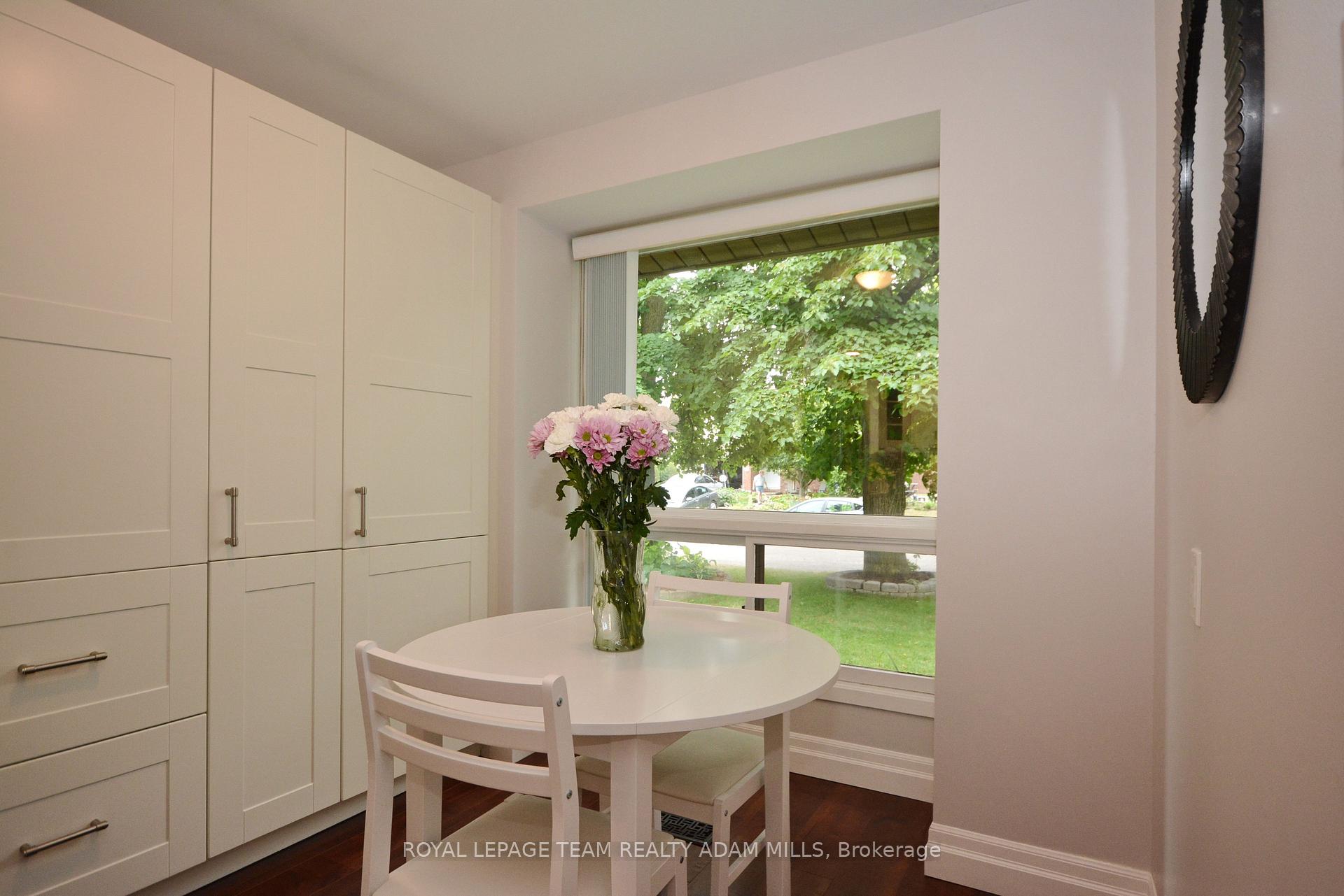 Photo 7 of 12 Aldgate Crescent, Ottawa, Barrhaven - Pheasant Run — HOMEH