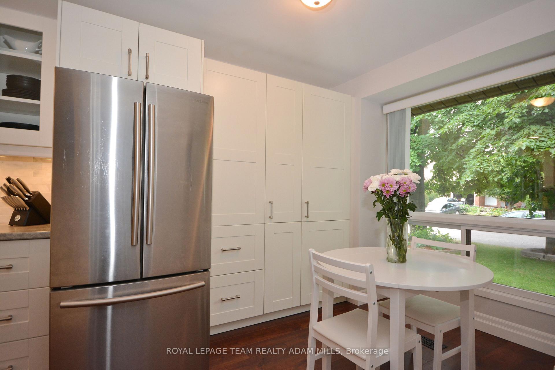Photo 10 of 12 Aldgate Crescent, Ottawa, Barrhaven - Pheasant Run — HOMEH