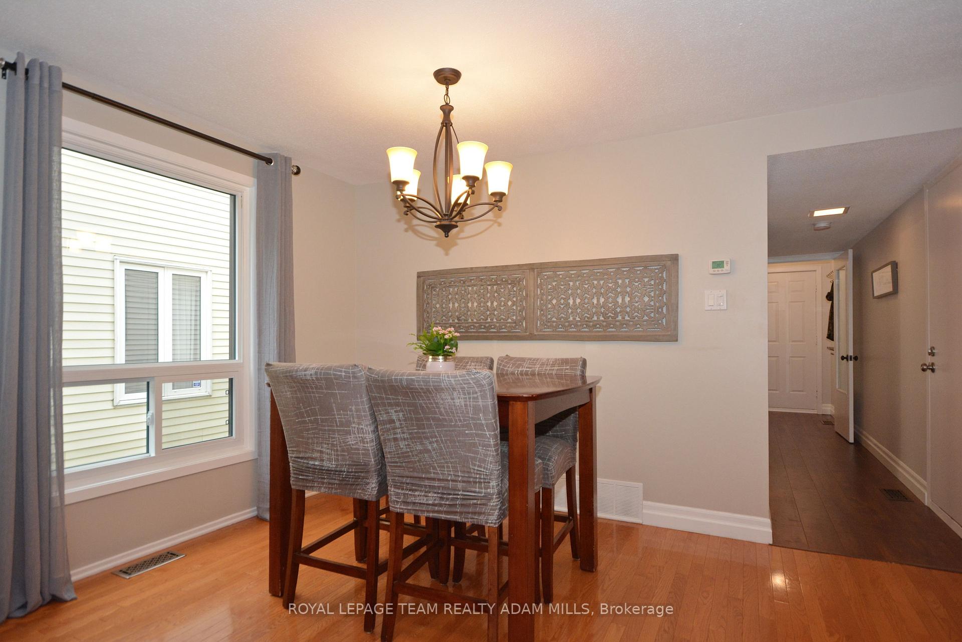 Photo 16 of 12 Aldgate Crescent, Ottawa, Barrhaven - Pheasant Run — HOMEH
