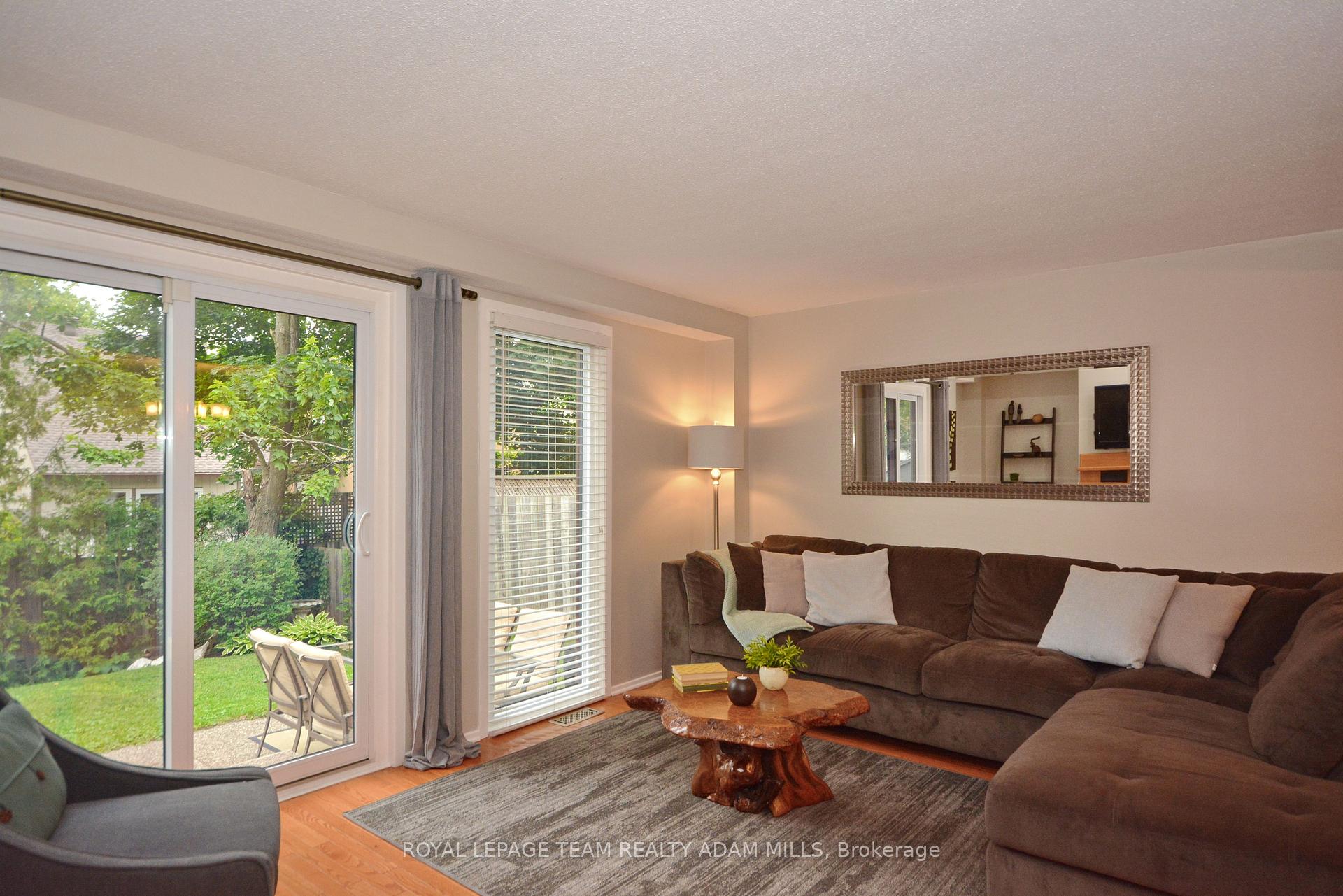 Photo 20 of 12 Aldgate Crescent, Ottawa, Barrhaven - Pheasant Run — HOMEH