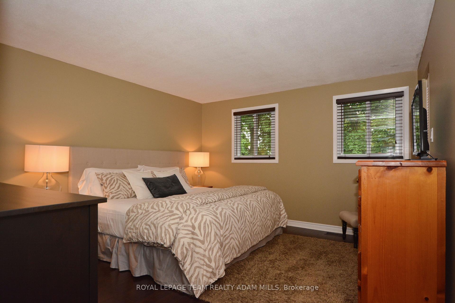 Photo 27 of 12 Aldgate Crescent, Ottawa, Barrhaven - Pheasant Run — HOMEH