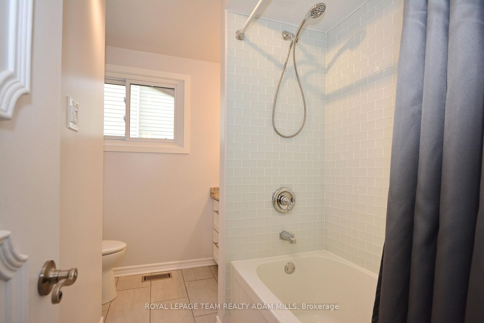Photo 34 of 12 Aldgate Crescent, Ottawa, Barrhaven - Pheasant Run — HOMEH