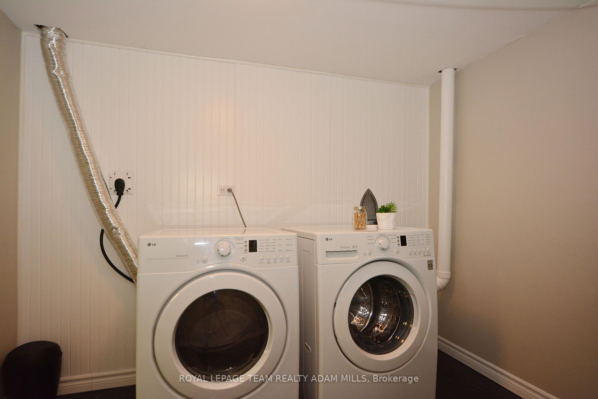 Photo 39 of 12 Aldgate Crescent, Ottawa, Barrhaven - Pheasant Run — HOMEH