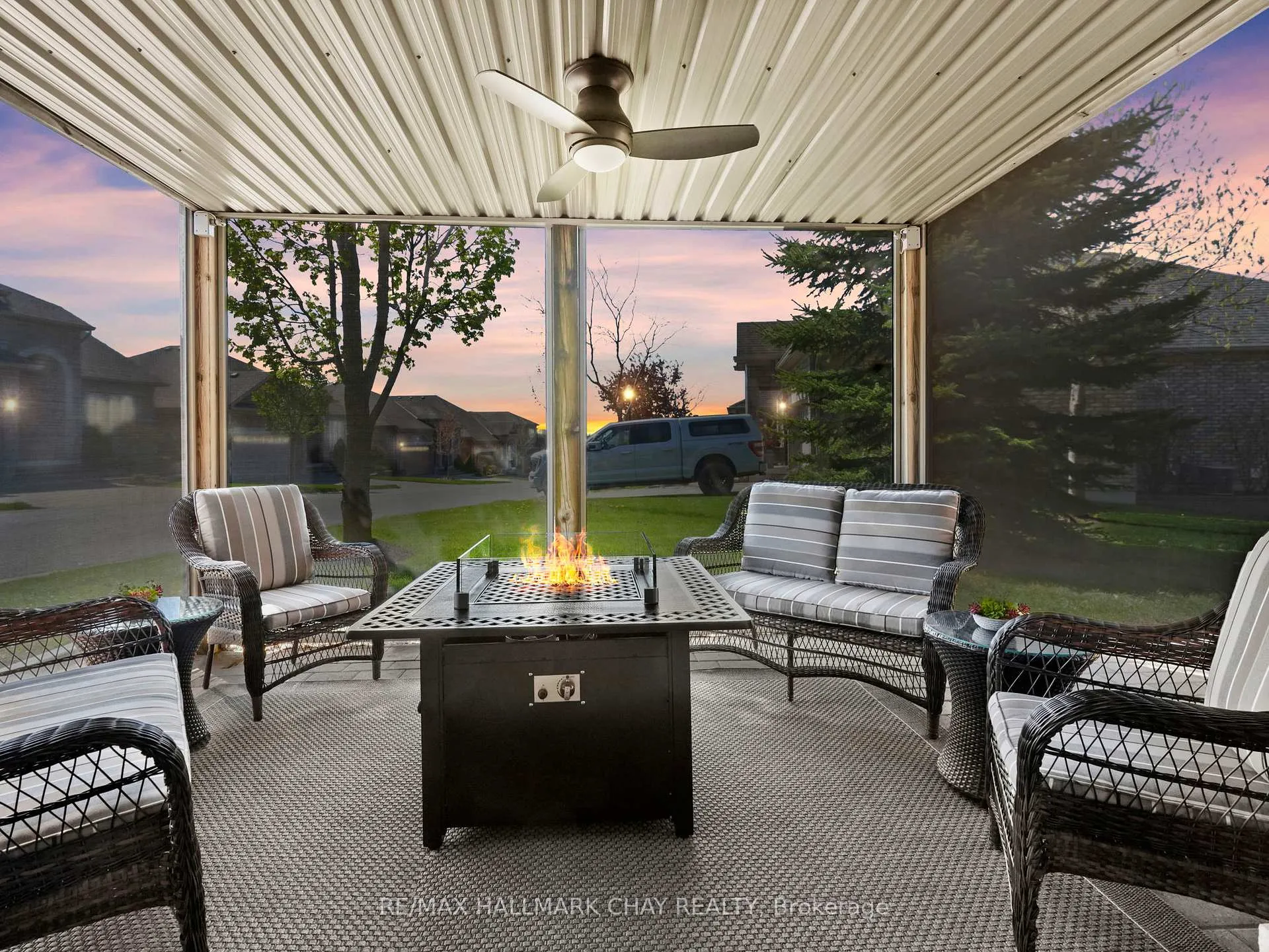 Photo 4 of 180 Ridge Way, New Tecumseth, Alliston — HOMEH