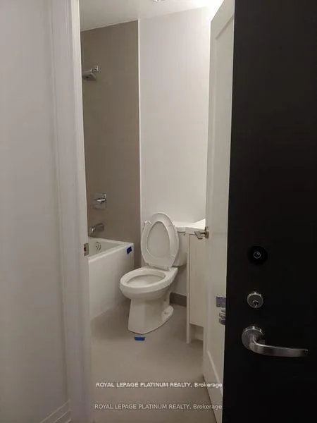 Photo 10 of Unit 1206, 286 Main Street, Toronto, East End-Danforth — HOMEH