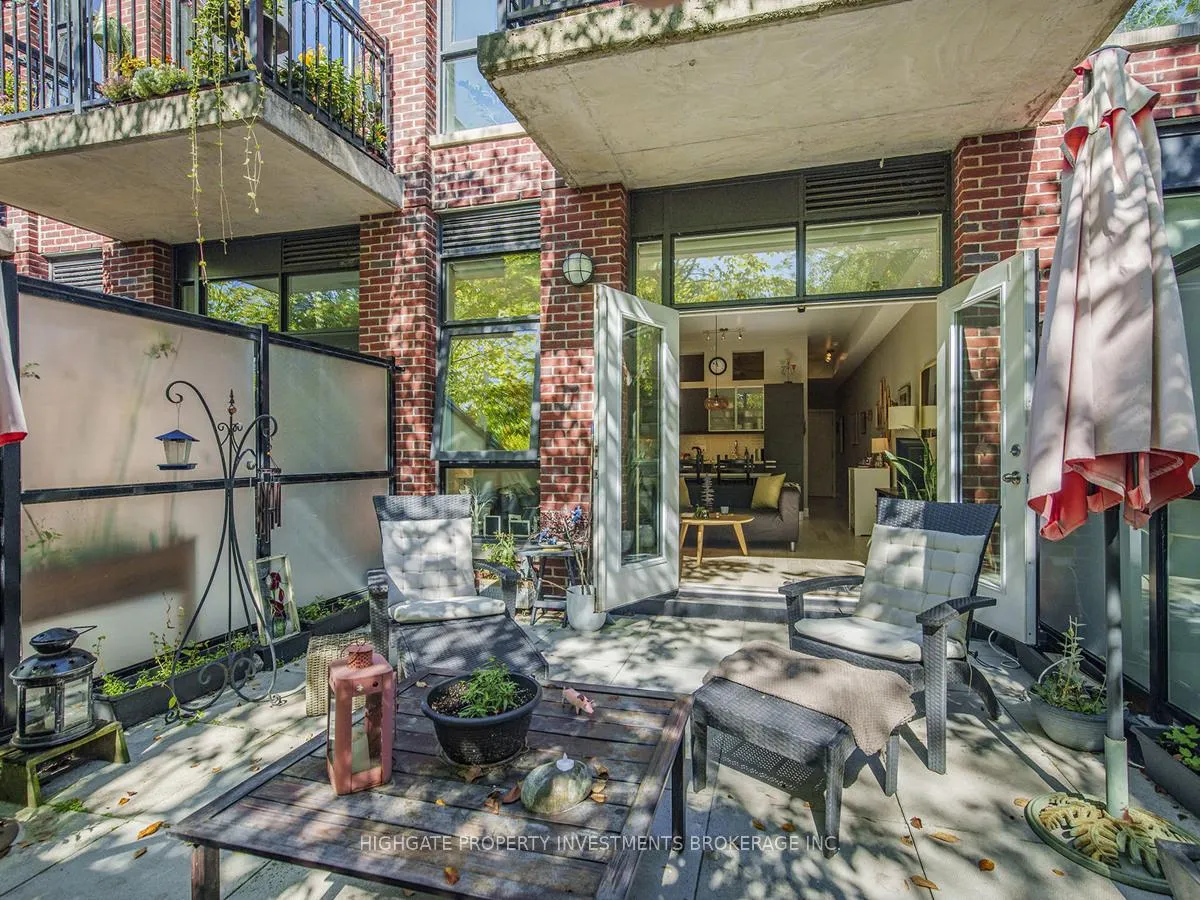 Photo 2 of Unit 105, 66 Kippendavie Avenue, Toronto, The Beaches — HOMEH