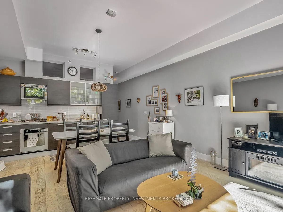 Photo 8 of Unit 105, 66 Kippendavie Avenue, Toronto, The Beaches — HOMEH