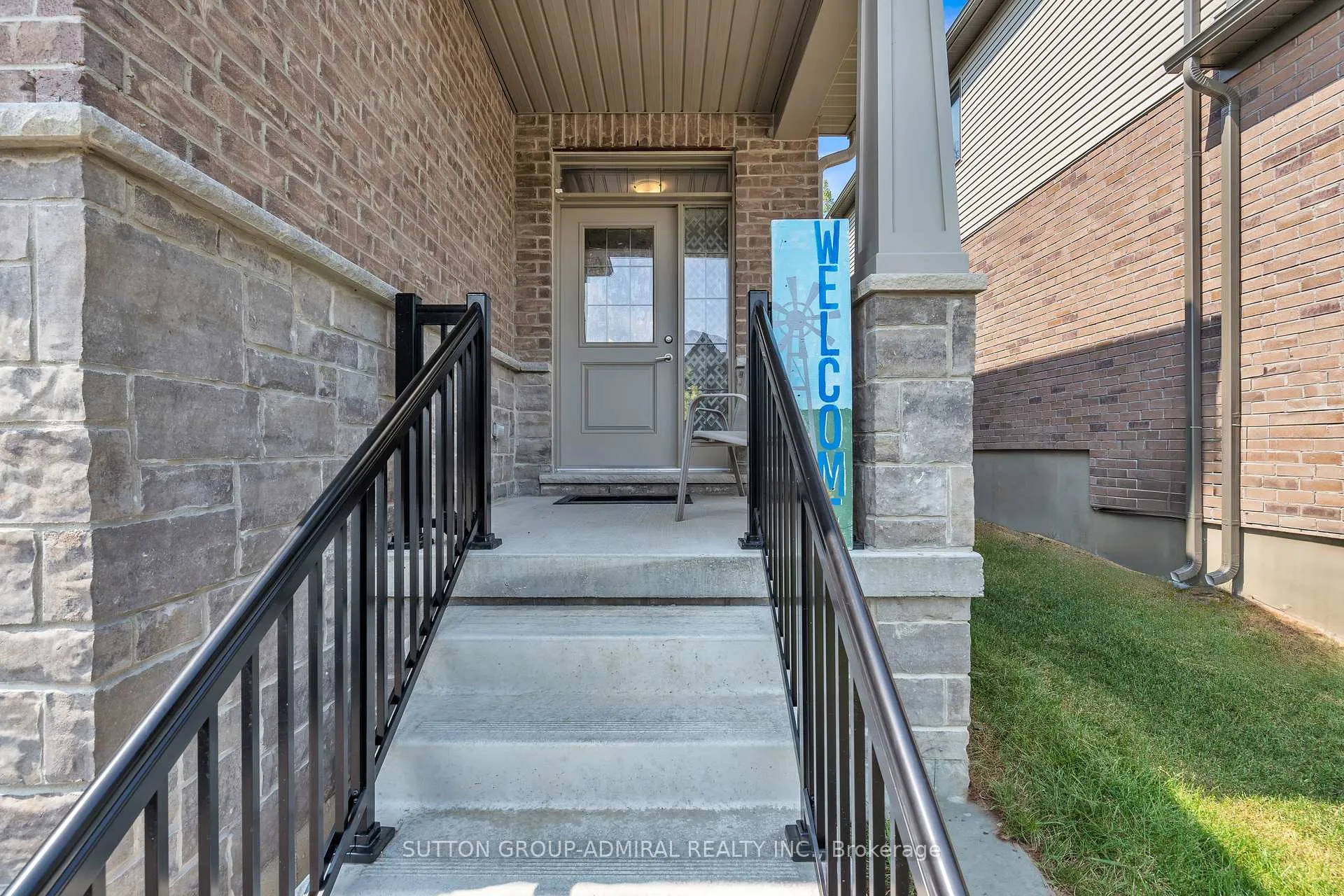 Photo 5 of 1051 Wright Drive, Midland — HOMEH