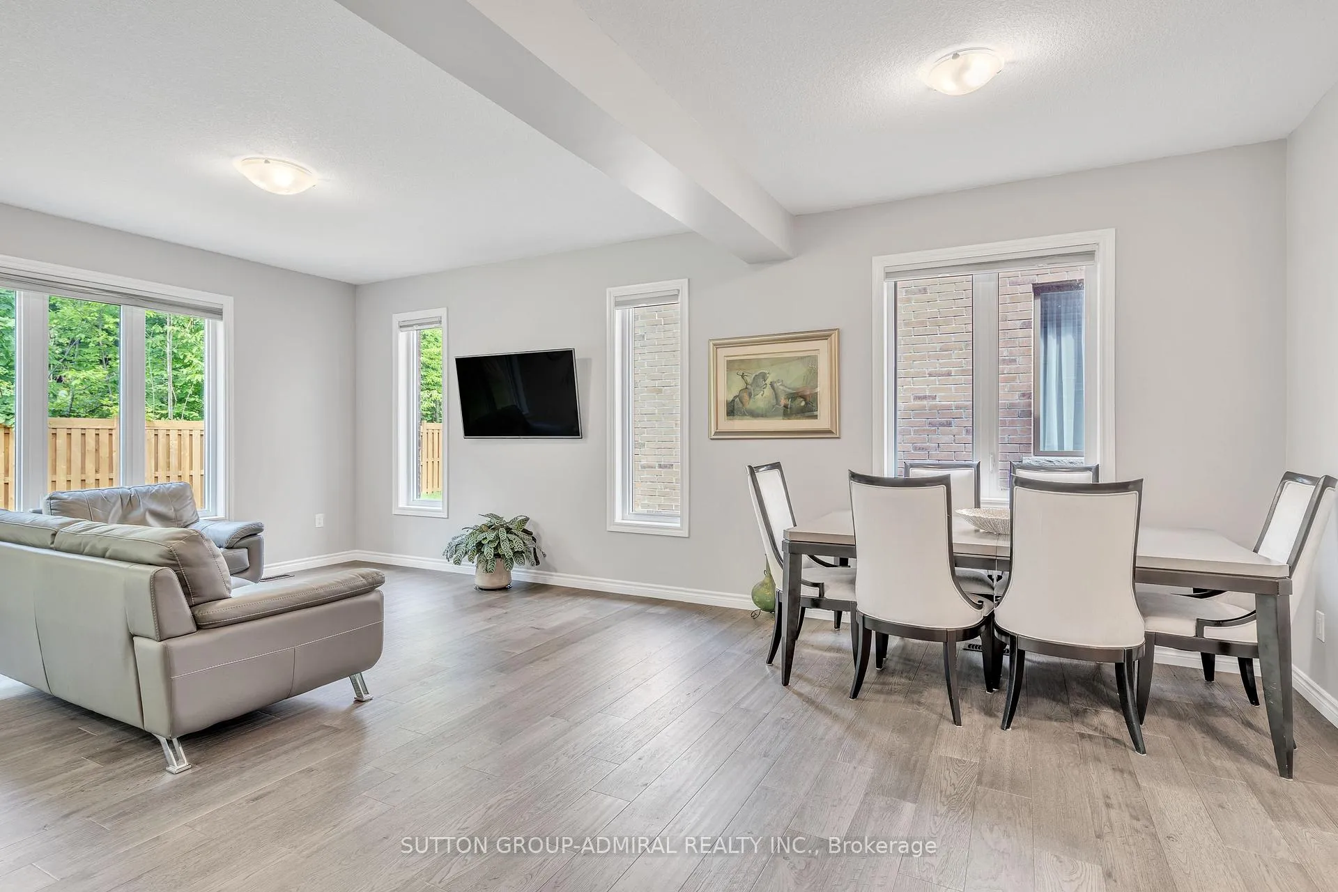 Photo 13 of 1051 Wright Drive, Midland — HOMEH
