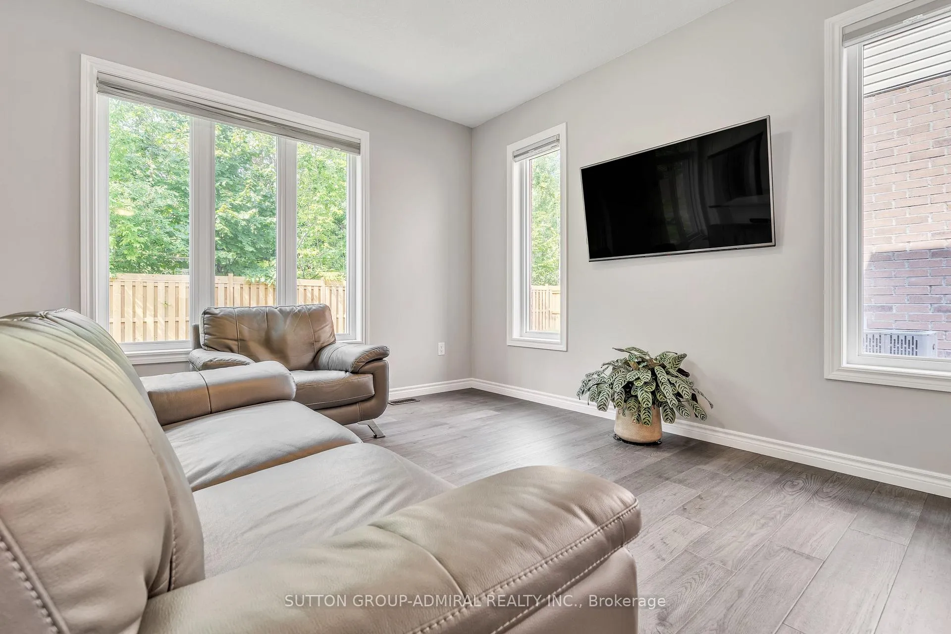 Photo 15 of 1051 Wright Drive, Midland — HOMEH
