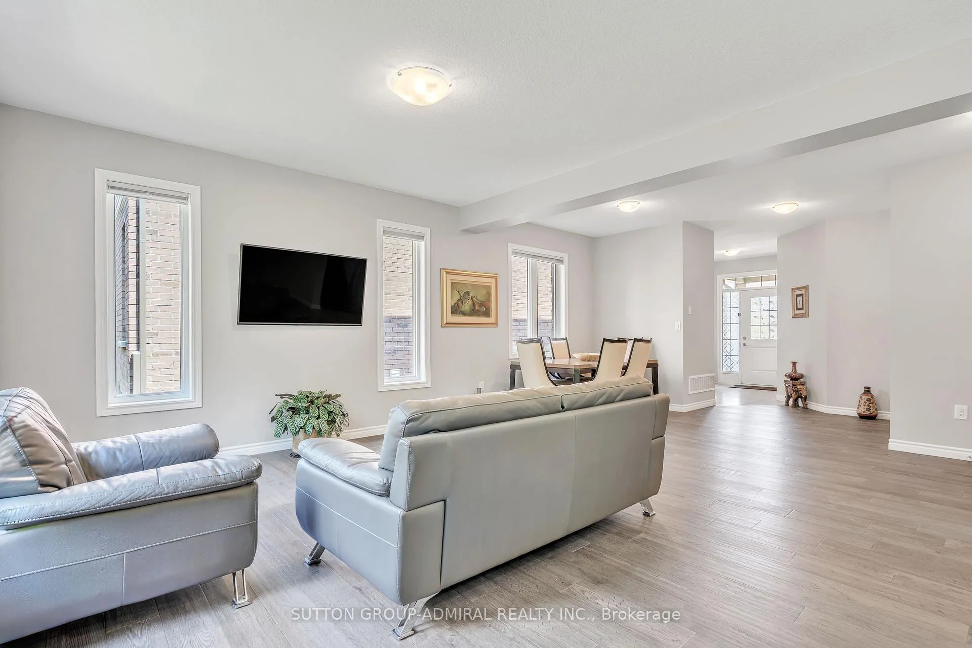 Photo 18 of 1051 Wright Drive, Midland — HOMEH