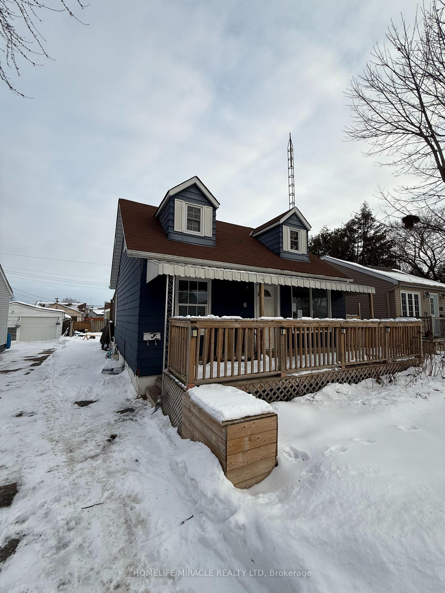 Photo 2 of 6 Beech Street, Ajax, Central — HOMEH