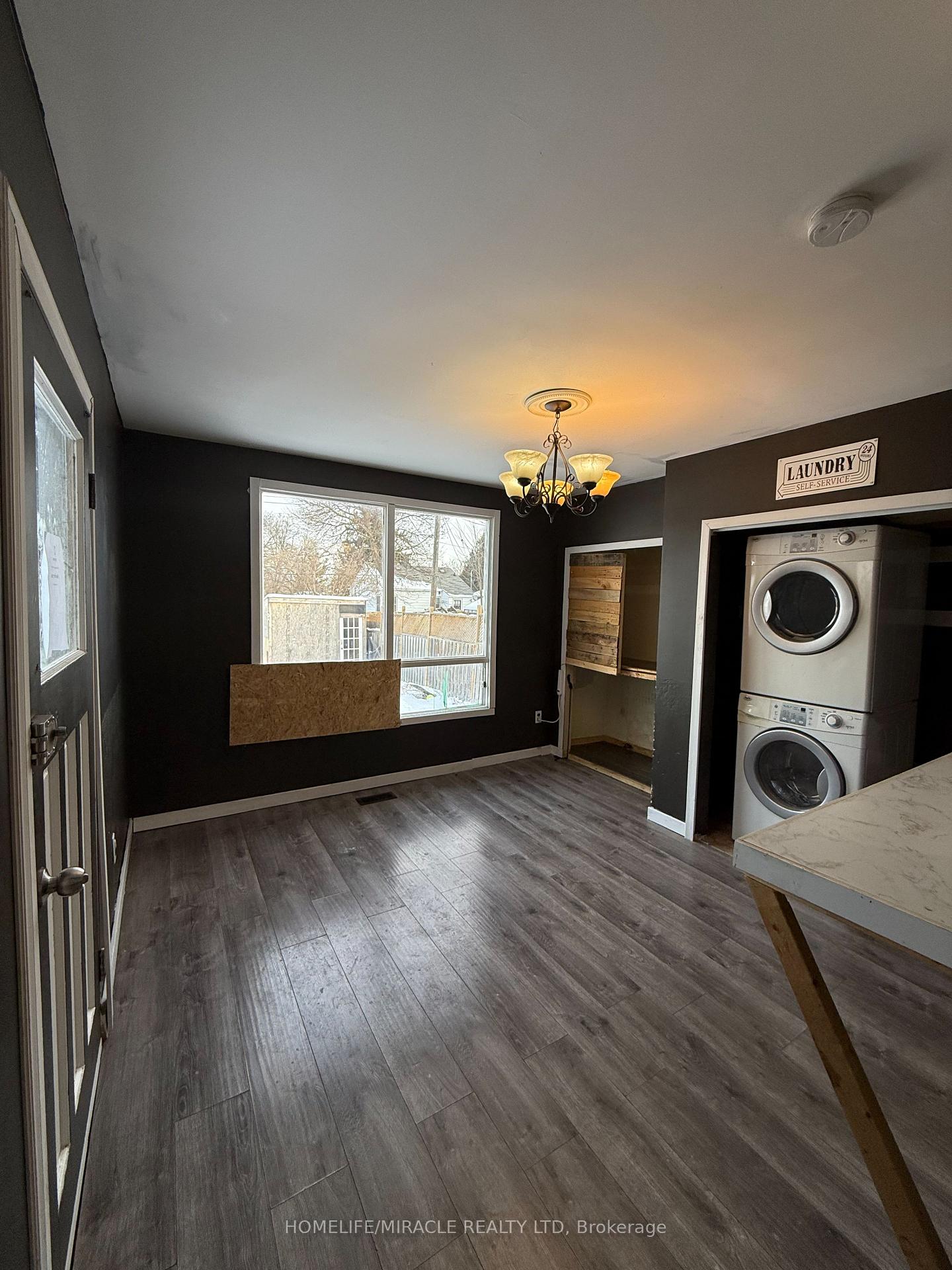 Photo 9 of 6 Beech Street, Ajax, Central — HOMEH