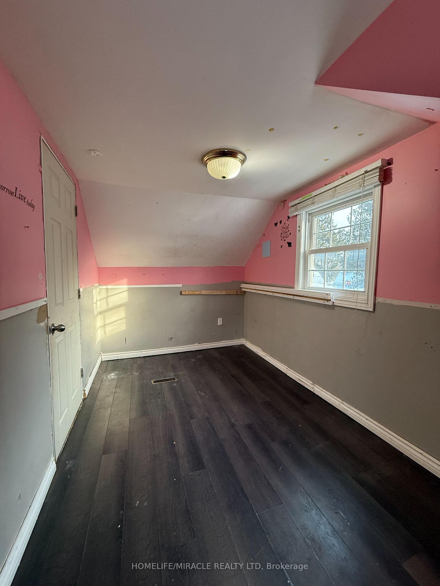 Photo 15 of 6 Beech Street, Ajax, Central — HOMEH