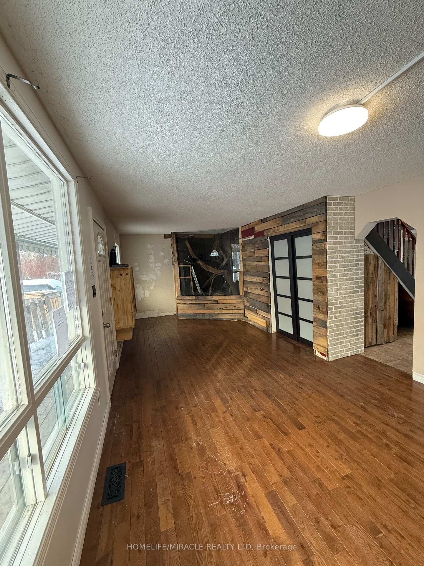 Photo 18 of 6 Beech Street, Ajax, Central — HOMEH