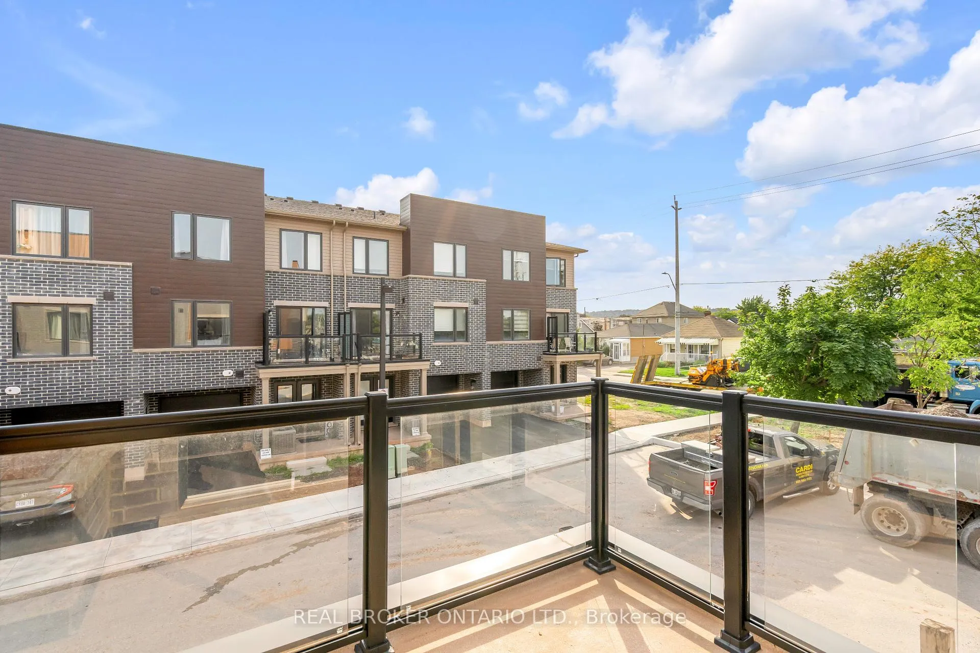 Photo 18 of 78 Dryden Lane, Hamilton, McQuesten — HOMEH
