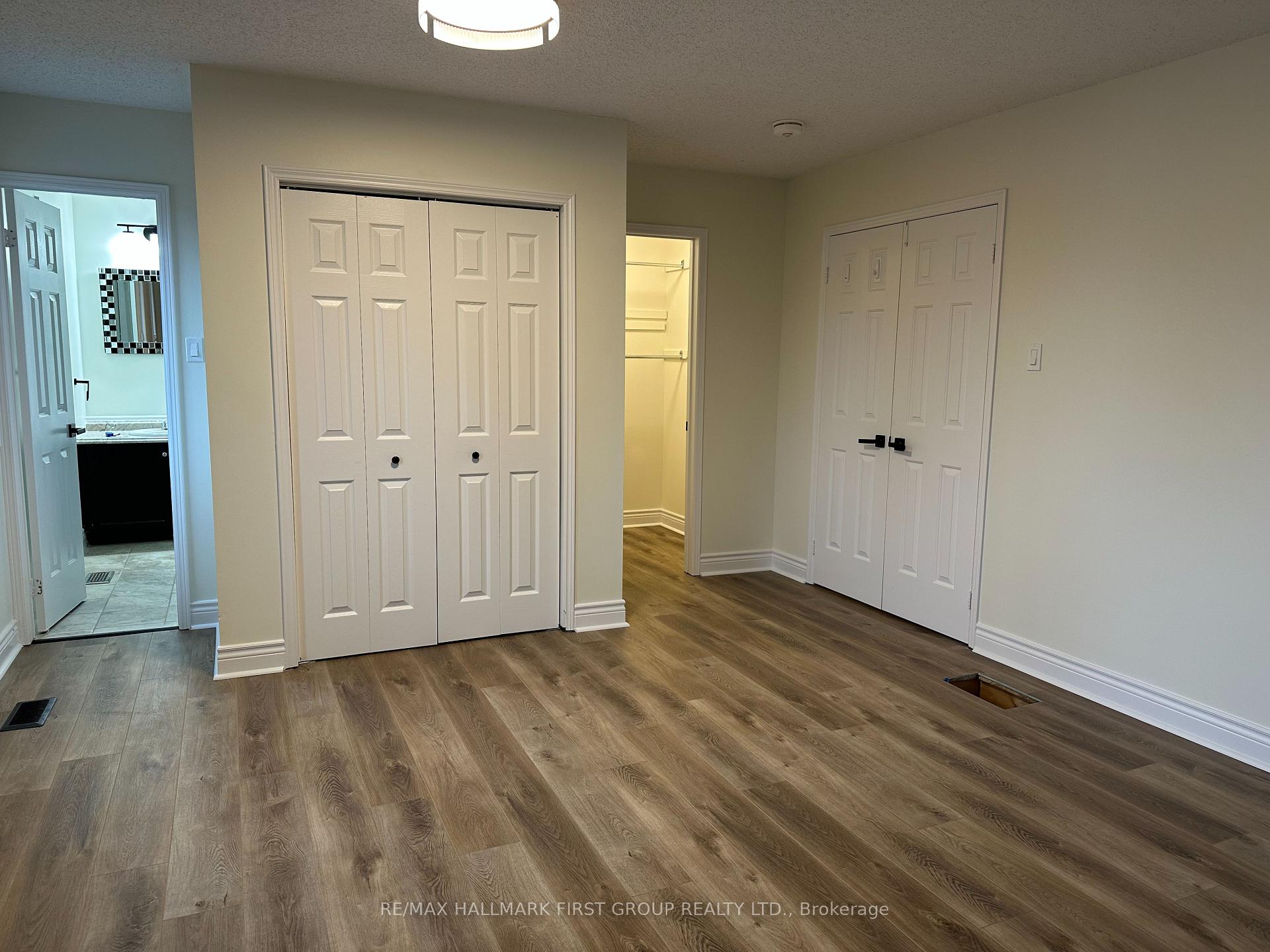Photo 10 of 53 Strathmanor Drive, Clarington, Bowmanville — HOMEH