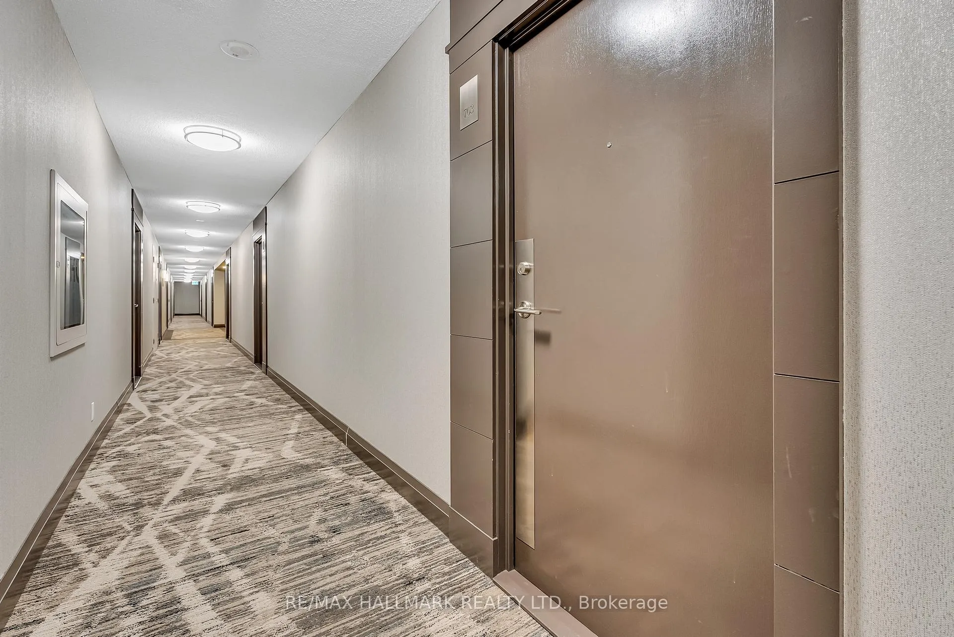 Photo 6 of Unit 703, 32 Clegg Road, Markham, Unionville — HOMEH