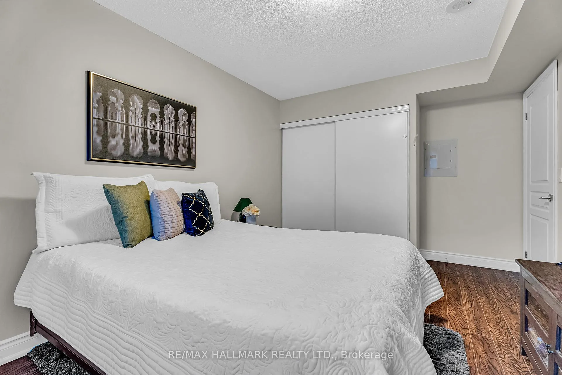 Photo 26 of Unit 703, 32 Clegg Road, Markham, Unionville — HOMEH