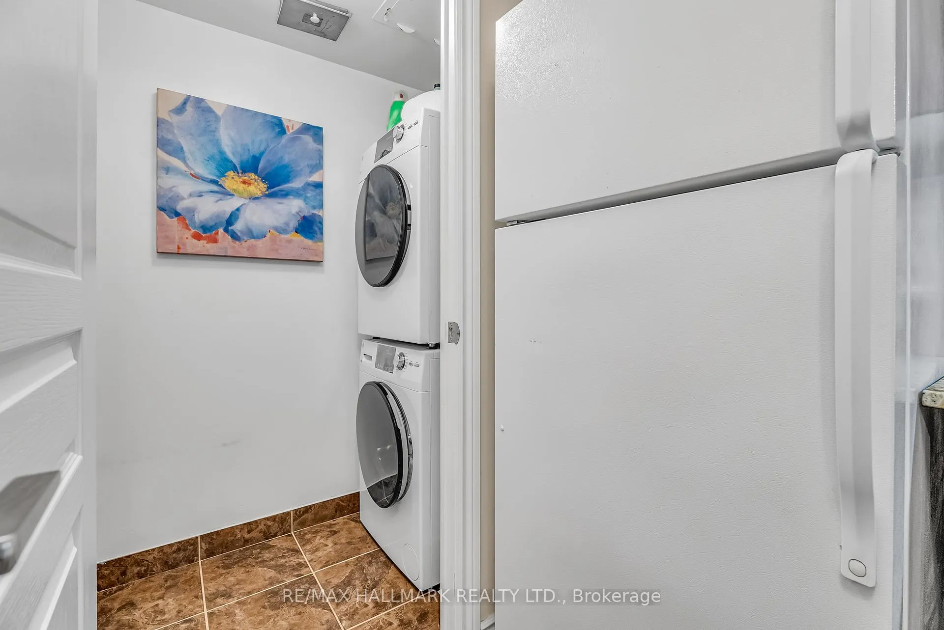 Photo 29 of Unit 703, 32 Clegg Road, Markham, Unionville — HOMEH