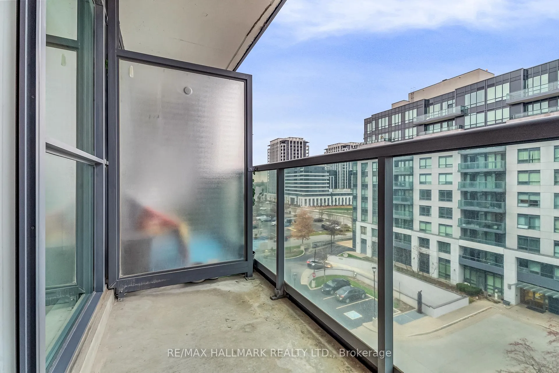 Photo 30 of Unit 703, 32 Clegg Road, Markham, Unionville — HOMEH